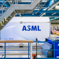 ASML High-NA EUV光刻机取得突破，成功印刷10nm线宽图案